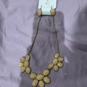 Chico's Cream and Gold Statement Necklace